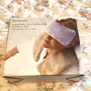 Brookstone Aromatherapy Set - NWOT